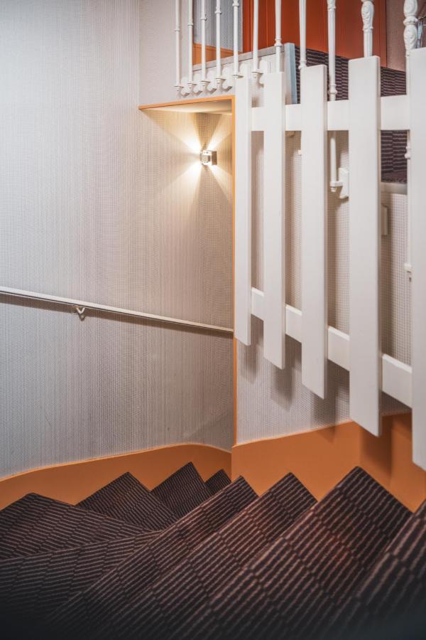 Hotel Le Petit Париж Экстерьер фото